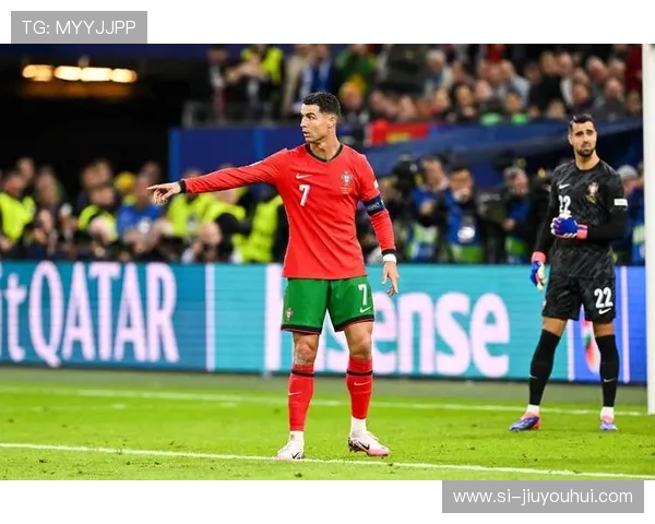 聚焦C罗总裁巅峰对决的冠军足球之夜震撼上演荣耀时刻精彩征程盛